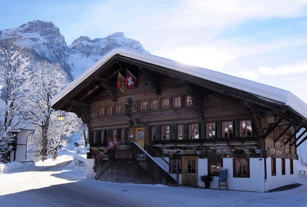 Hotel Restaurant Baren Gsteig Exterior photo